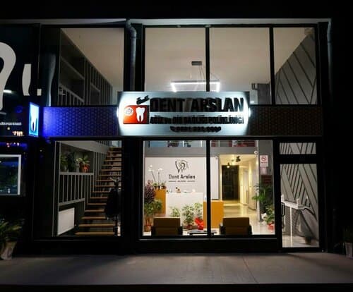 Dent Arslan Ağız ve Diş Sağlığı Polikliniği Görsel 1