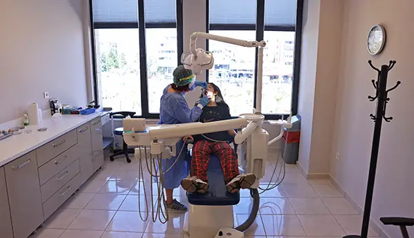Özel Bilgeç Ağız ve Diş Sağlığı Polikliniği